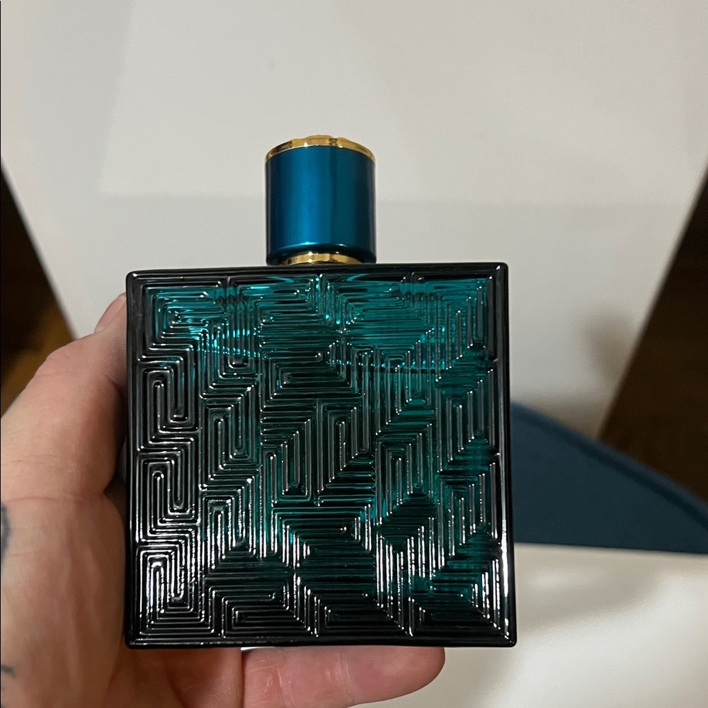 Versace Eros Eau de Parfum 3.4 oz. - Picture 3 of 4